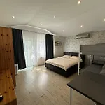 Casa Elena Dél-Eforie