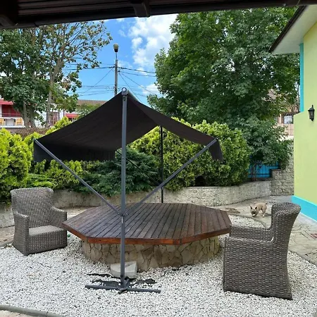 Homestay Casa Elena *